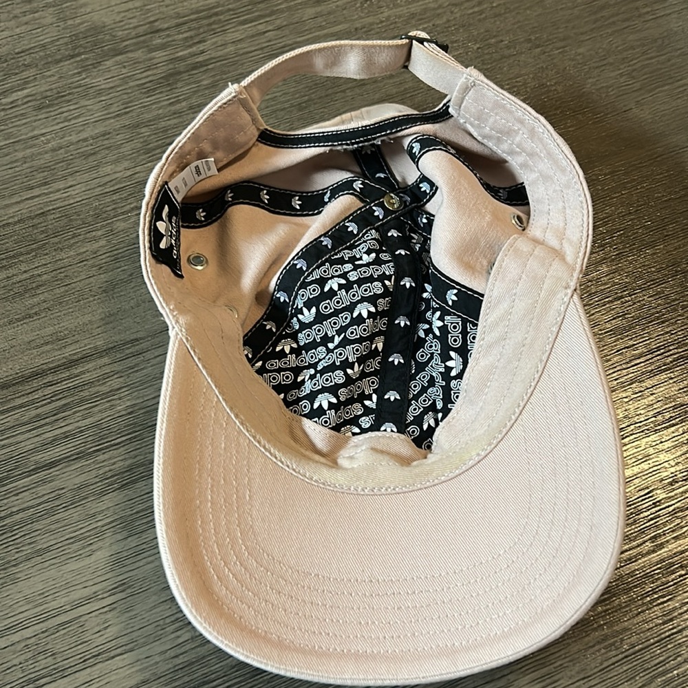 Adidas Light Pink Cap - Picture 5 of 6